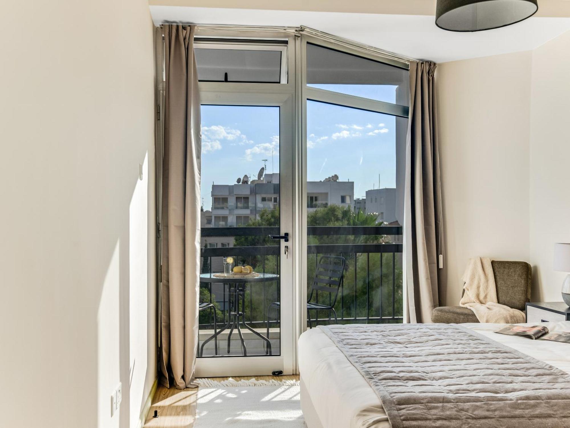 Sanders Marathon - Cute 2-Bedroom Apartment With Shared Pool Λεμεσός Εξωτερικό φωτογραφία